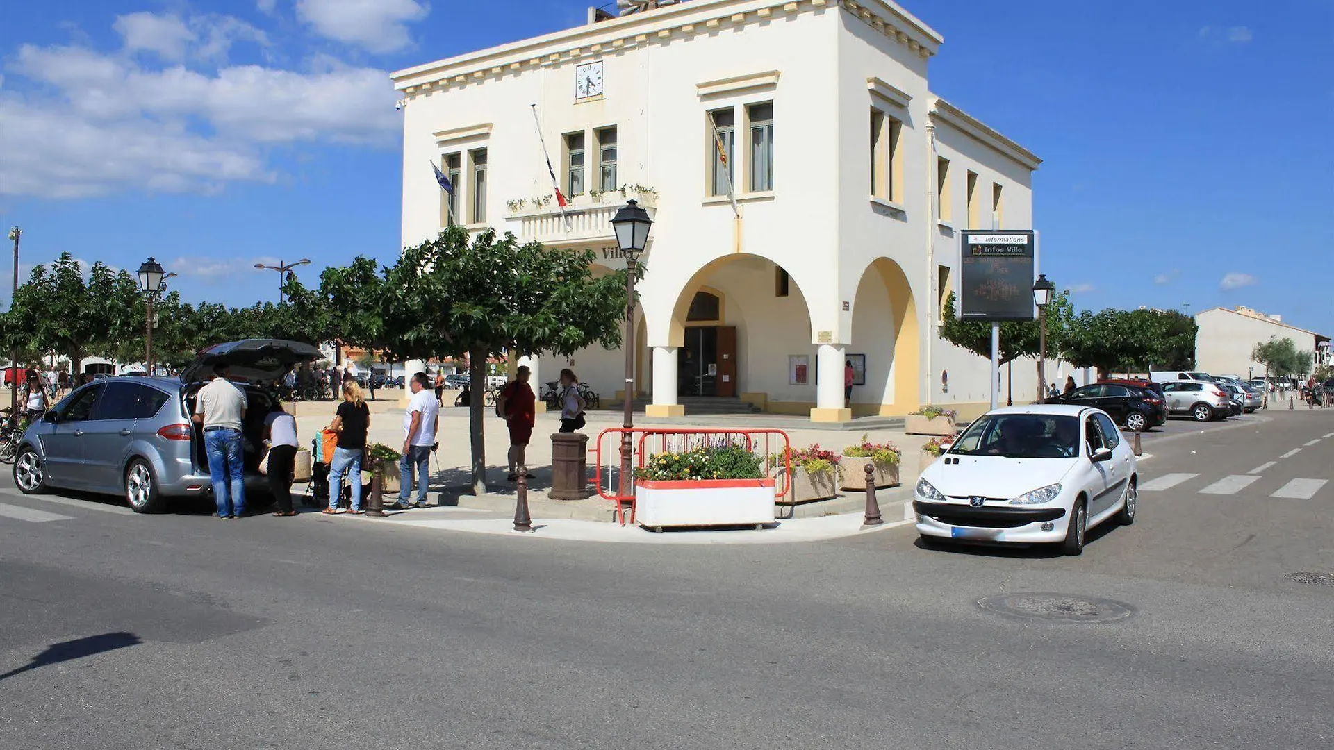 Hotel Le Castelet Saintes-Maries-de-la-Mer