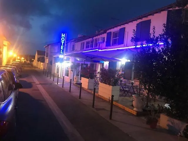 Hotel Le Castelet Saintes-Maries-de-la-Mer Francia