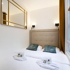 Guestready - Studio With Jacuzzi In The 10 Th France